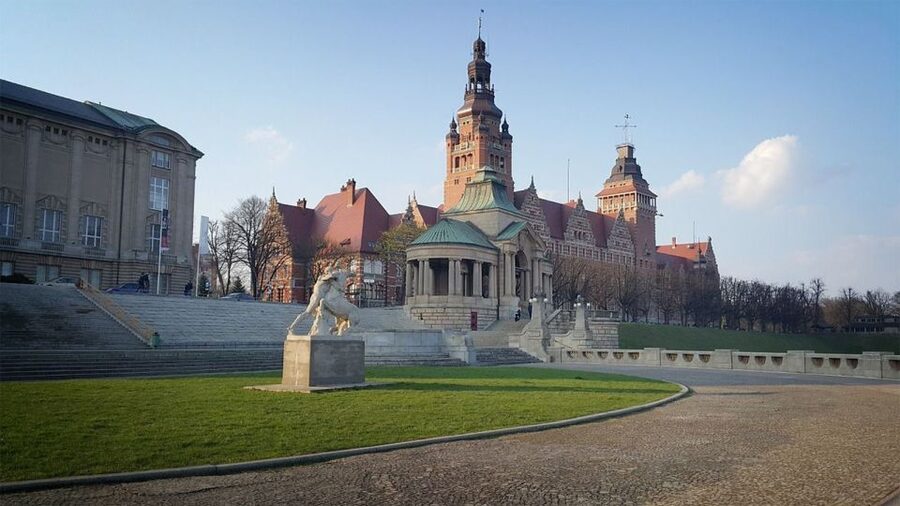 Szczecin: Medieval Old Town Private Walking Tour - Key points to know before you book