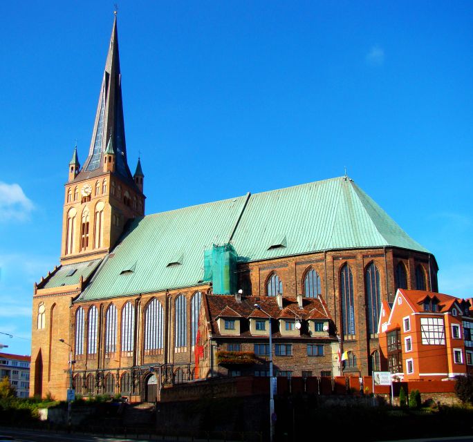Szczecin: Medieval Old Town Private Walking Tour - The Water Gate and the remains of Szczecin’s defenses