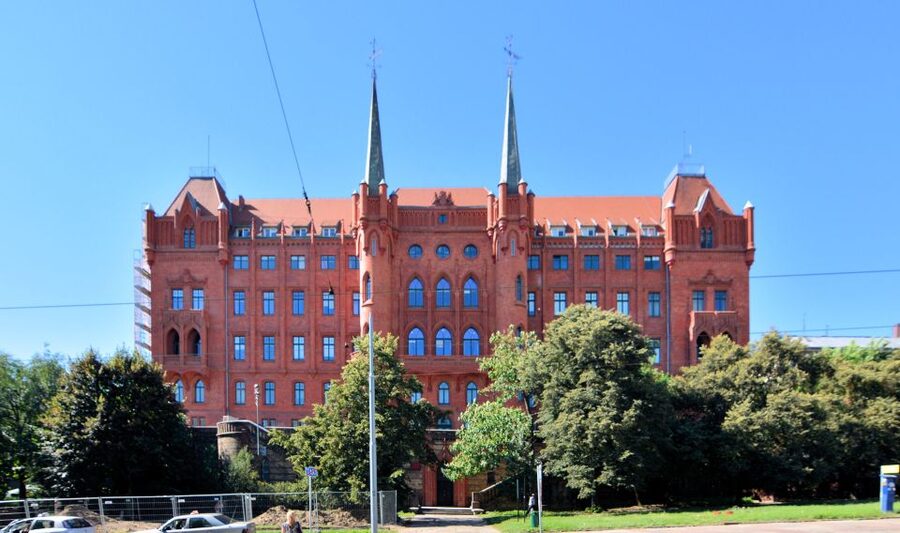 Szczecin: Medieval Old Town Private Walking Tour - Loitz’s Tenement and the old noble residences