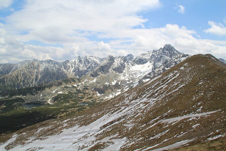 Tatras Mountains: Full-day Hiking Tour from Krakow - Riding up to Kasprowy Wierch