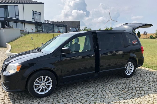 Taxi Transfer from Gdańsk airport to Jurata - Why the private format matters