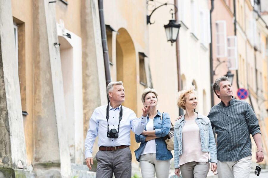 Torun Old Town Highlights Private Walking Tour - What the three-hour version adds