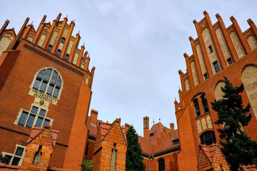 Torun: Private Walking Tour of a Medieval Town - Inside or around the Cathedral of Saints John the Baptist and John the Evangelist
