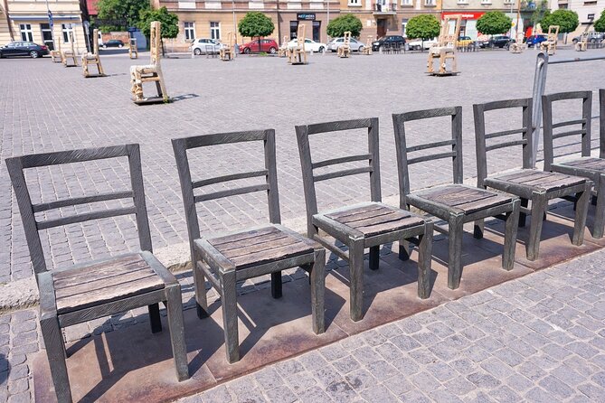 Tour via Kazimierz Quarter by Golf Cart with Schindler's Museum in Krakow - From Kazimierz to the Krakow Ghetto