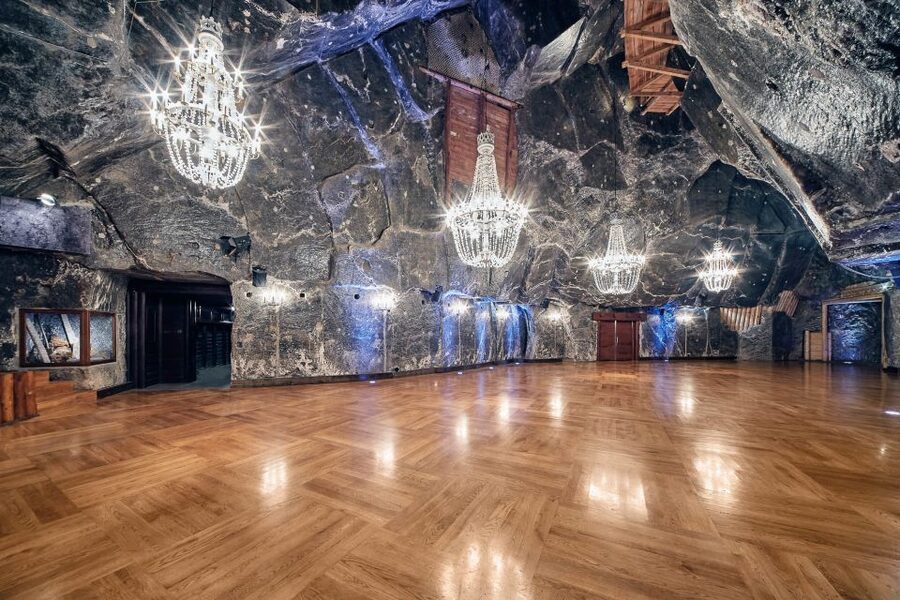Unesco List; Wieliczka Salt Mine Half-Day Tour from Kraków - The first 380 steps below the surface