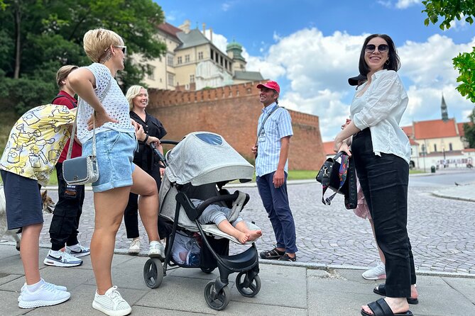 Walking Tour Krakow: Jewish Quarter Kazimierz - 2-Hours of Magic! - Plac Nowy, where the tour feels more casual
