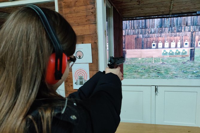 WARM UP – 30 shots. Shooting in Zakopane. - Meeting the instructor and getting safe