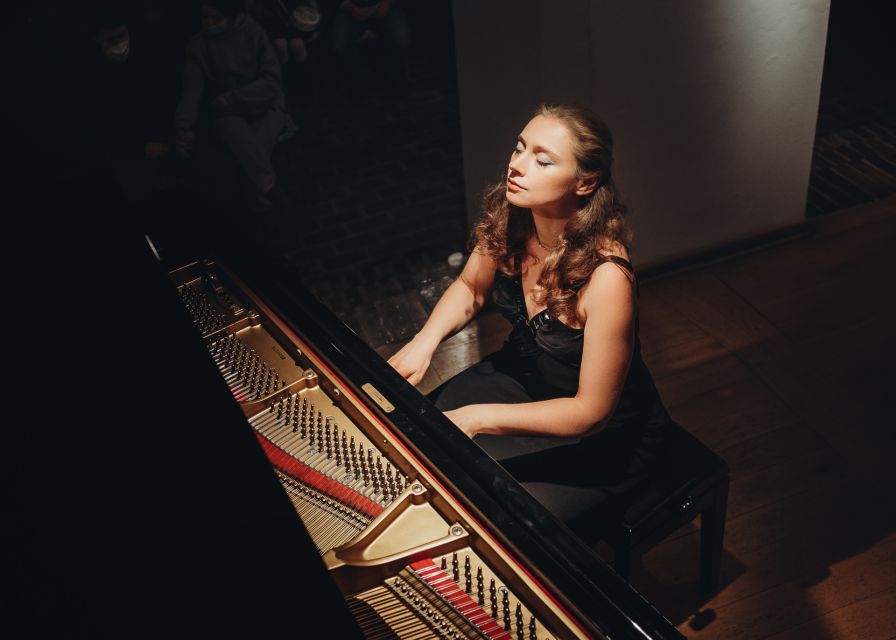 Warsaw: Chopin Concert in the Old Town - Who should book it?