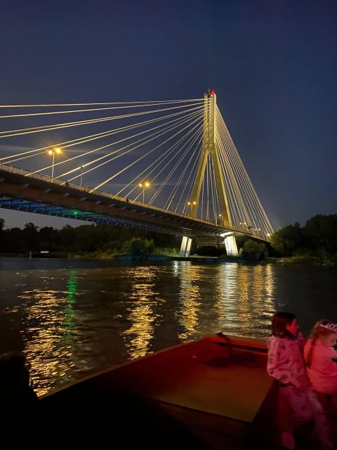 Warsaw: Evening Vistula Cruise with Welcome Drink - What the prosecco adds to the experience
