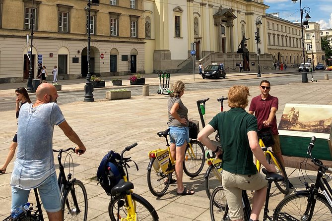 Warsaw Highlights by Bike with Breathtaking Sceneries - Starting at Smolna and meeting Chopin