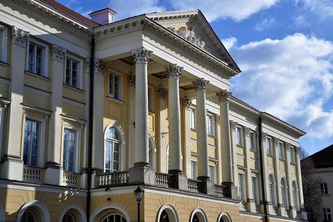 Warsaw Highlights by Bike with Breathtaking Sceneries - World War II and the former Warsaw Ghetto