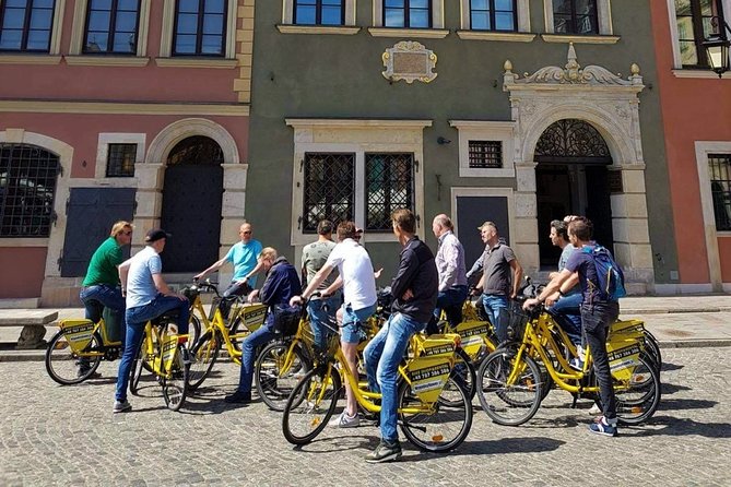 Warsaw Highlights by Bike with Breathtaking Sceneries - From Renaissance-inspired hotels to Saxon Gardens