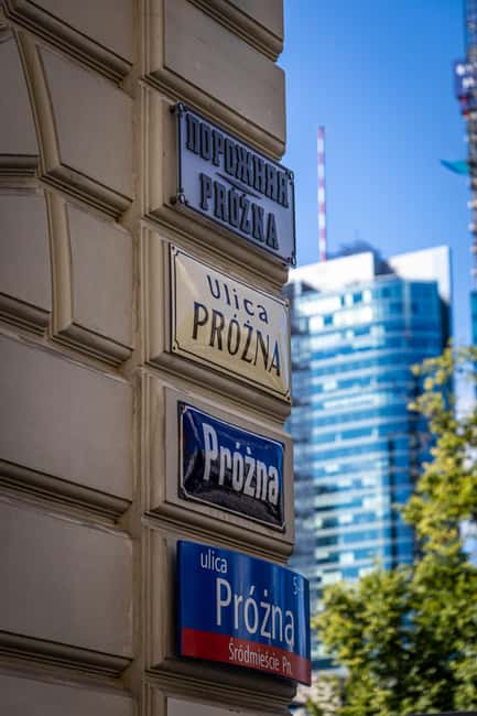 Warsaw: Jewish History Guided Walking Tour in English - Starting at Grzybowski Square and All Saints Church