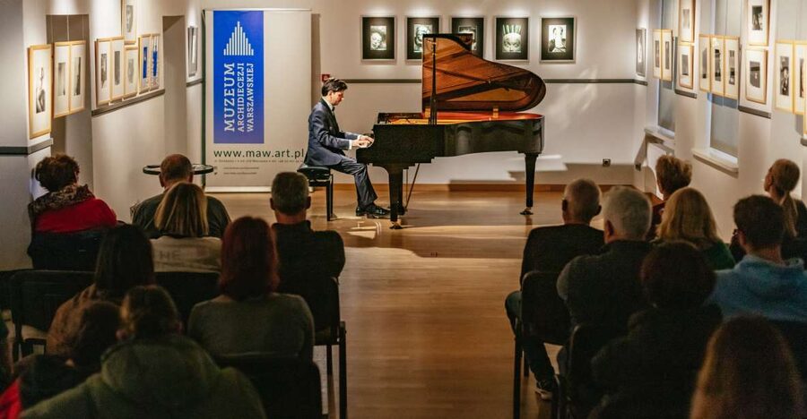 Warsaw: Live Chopin Piano Concert - What the intimate hall feels like