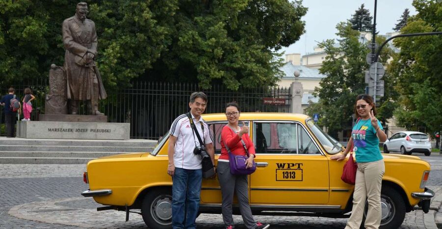 Warsaw Must-Sees: 4-Hour Private Tour by Retro Fiat - Key points to know before booking