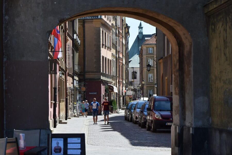 Warsaw: Old Town Guided Walking Tour - The Old Town viewing terrace and the river panorama