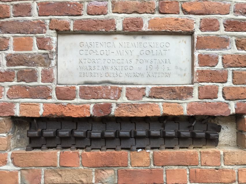 Warsaw: Old Town Guided Walking Tour - Jewish Warsaw and the Ghetto boundary markers
