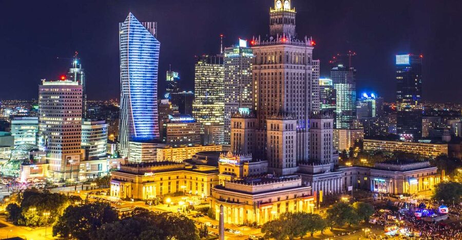 Warsaw: Palace of Culture and Science Tour with Terrace - Finding the meeting point inside the building