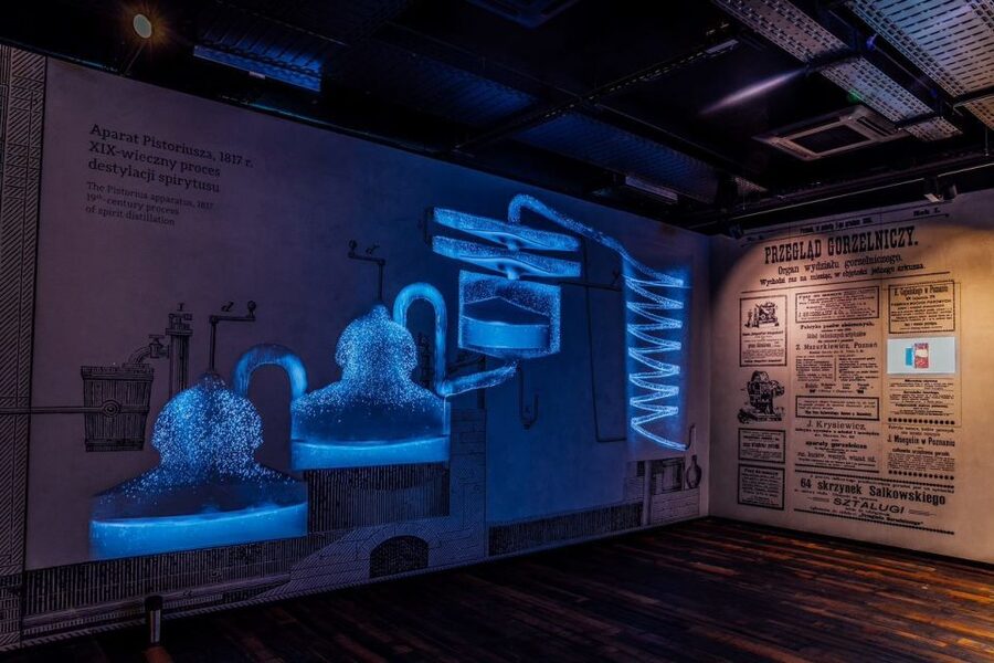 Warsaw: Polish Vodka Museum Tour with Tasting - Why the Koneser setting matters