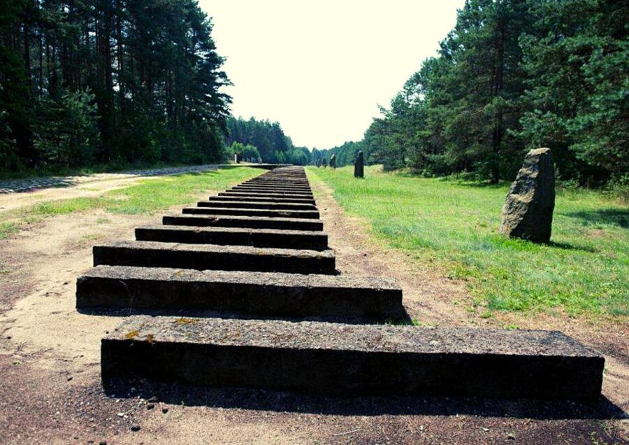 Warsaw: Small-Group Tour to Treblinka Extermination Camp - What the $164 price really covers