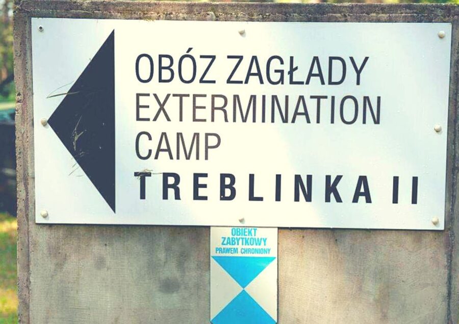 Warsaw: Small-Group Tour to Treblinka Extermination Camp - A guide makes a real difference here