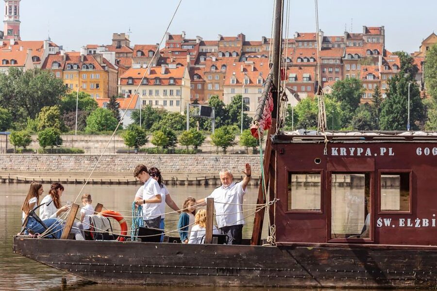 Warsaw: Traditional Galar Cruise on The Vistula River - Is $20 a fair price?