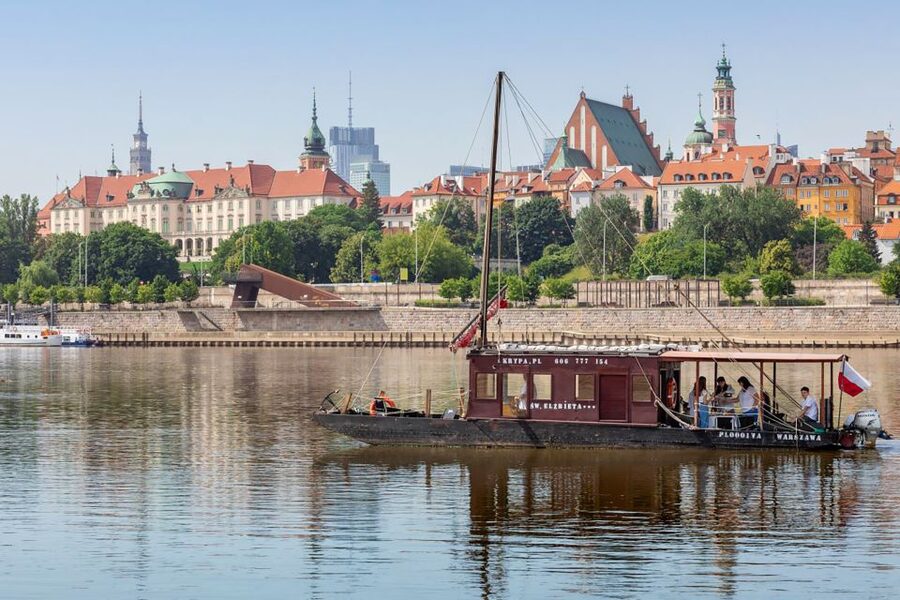 Warsaw: Traditional Galar Cruise on The Vistula River - Why the Galar boat makes the ride different
