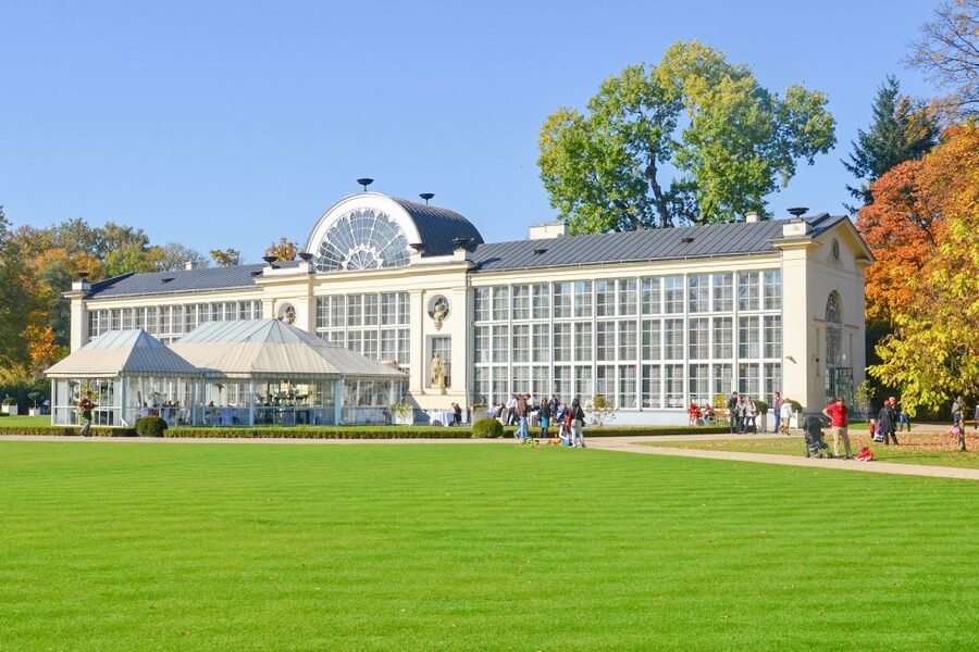 Warsaw: Warsaw Historical Group Tour with Pickup & Drop-Off - Łazienki Park and the last king’s summer residence
