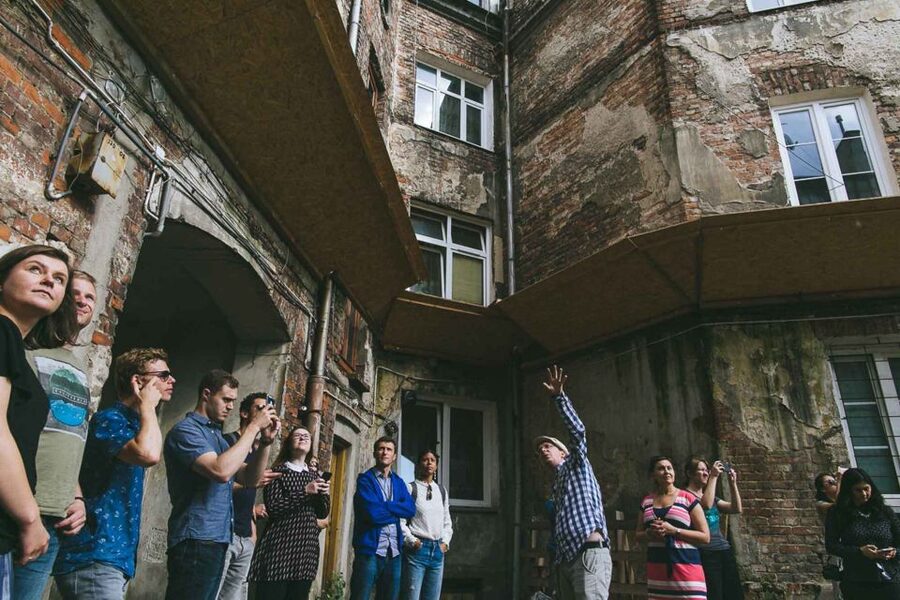 Warsaw: WWII Private Tour by Retro Minibus with Hotel Pickup - The Warsaw Uprising and the city’s deliberate destruction