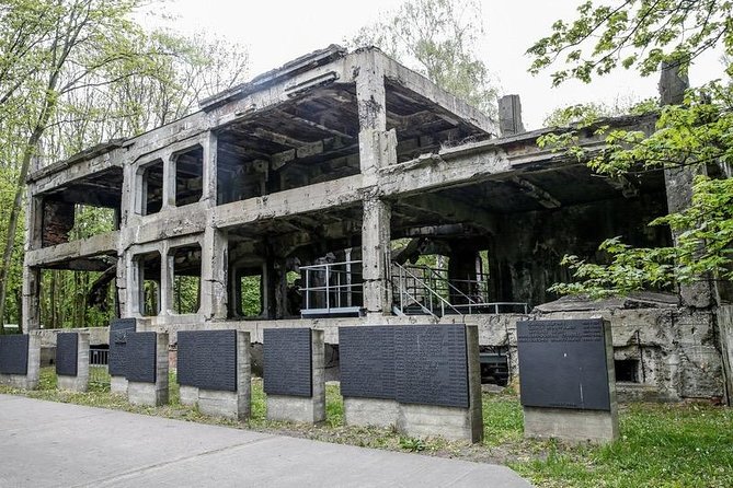 Westerplatte - 2h private trip by luxury car| - The ride from Gdansk or Sopot to Westerplatte