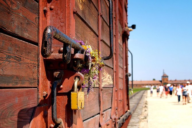 Wheelchair accessible PRIVATE transfer to Auschwitz - Birkenau - The transfer to Birkenau and the second hour