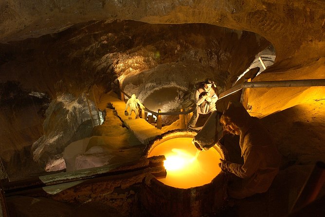 Wieliczka Salt Mine: Complete Private Tour - A private ride from your Krakow hotel