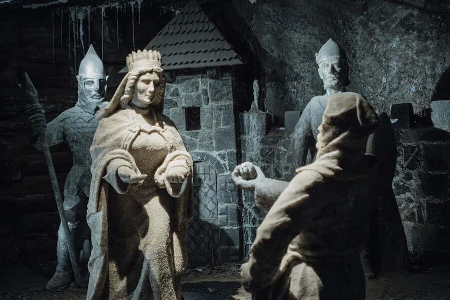 Wieliczka Salt Mine: Guided Tour Fast-Track Ticket - Key points to know before you go