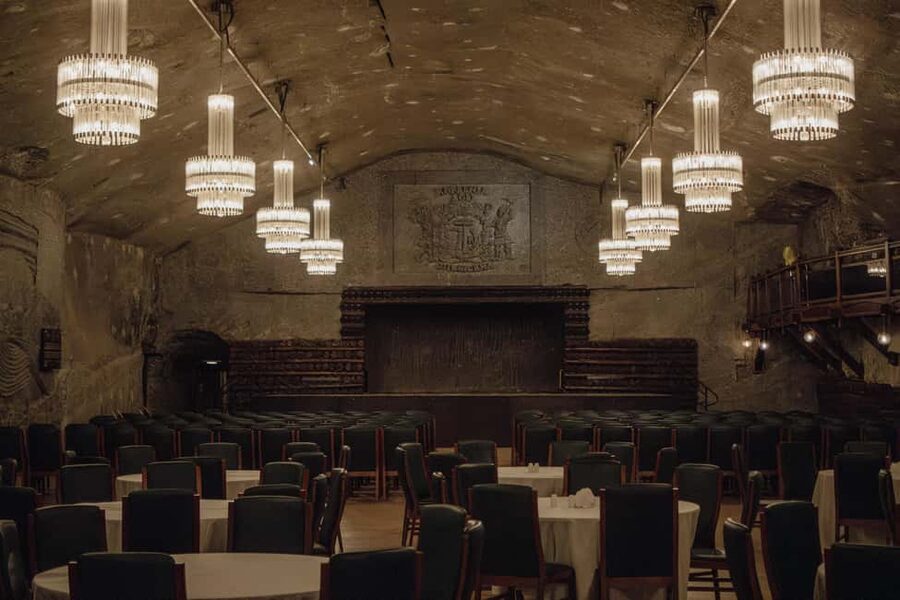 Wieliczka Salt Mine: Guided Tour Fast-Track Ticket - The 2.5-kilometer tourist route