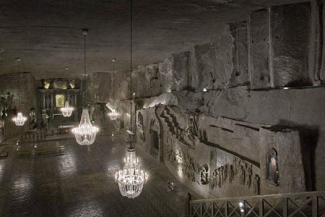 Wieliczka Salt Mine Guided Tour with Hotel Transfers - From your Krakow accommodation to Wieliczka