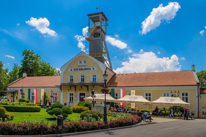 Wieliczka Salt Mine Private tour from Krakow - Miners' Route - Starting at the Regis Shaft in central Wieliczka