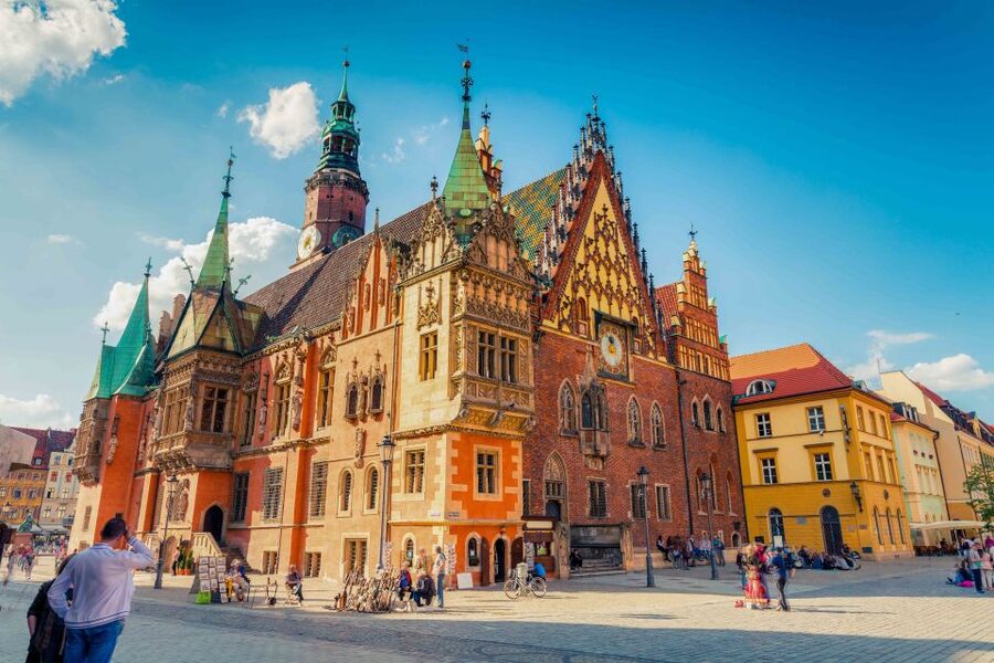 Wroclaw: 2-Hour Private Guided Tour by Electric Car - Botanical Gardens and the city’s outer view