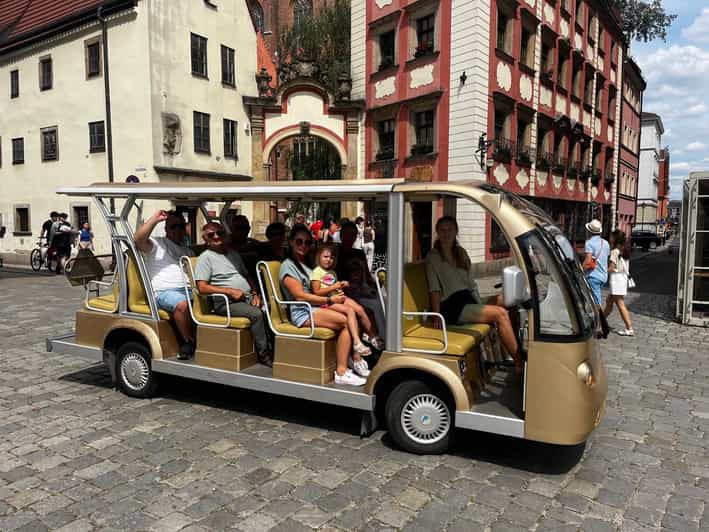 Wroclaw: City Tour Sightseeing By Golf Cart Shared Or Privat - Five things to know before booking