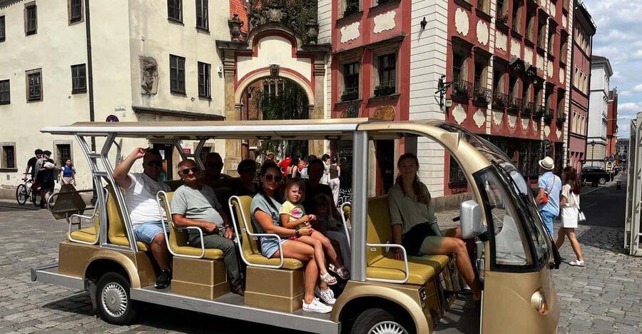 Wroclaw: City Tour Sightseeing By Golf Cart Shared Or Privat - University, Ossolineum, and the Market Hall