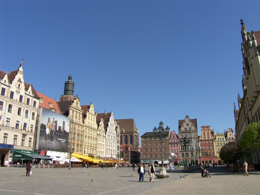 Wroclaw: City Walk and Cruise by Luxury Solar Catamaran - Market Hall and a taste of local life