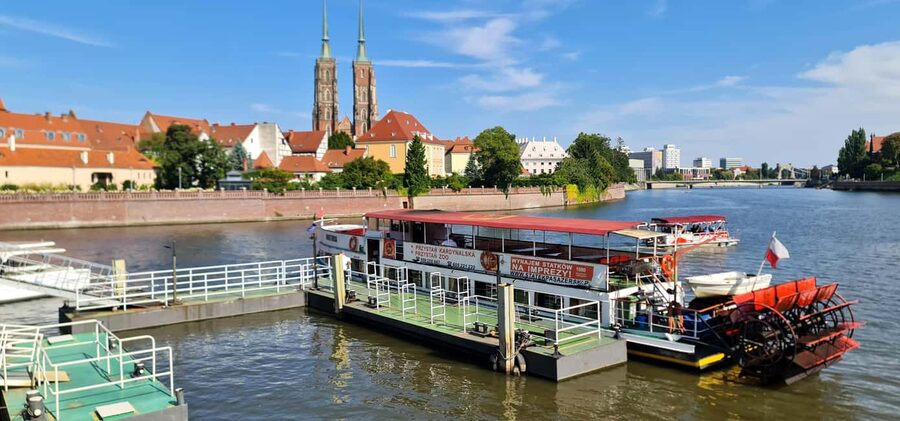 Wrocław: Long City Walk and River Cruise - Starting beneath Wrocław’s Market Square