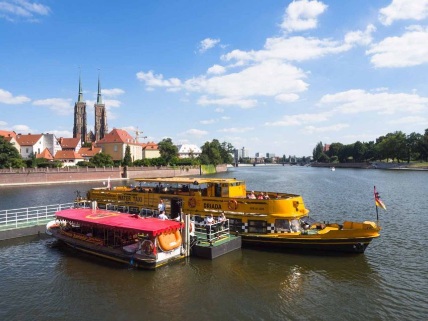 Wrocław: Long City Walk and River Cruise - Wrocław University’s baroque interiors