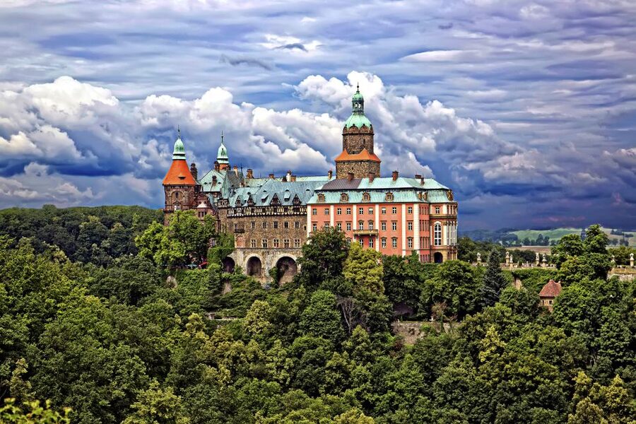 Wroclaw: Lower Silesia, Ksiaz Castle & Church of Peace Tour - Guide quality, driving, and the small-group feel