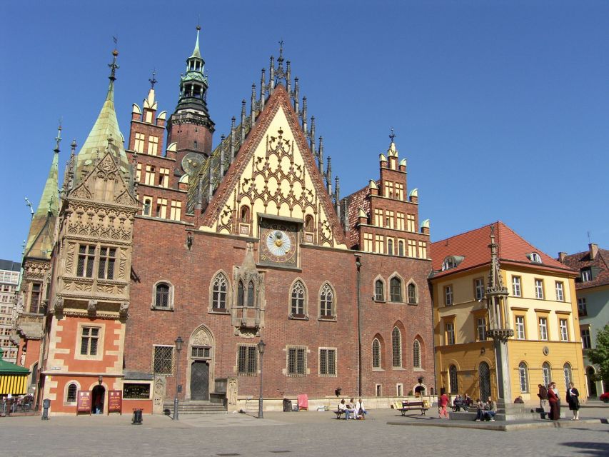 Wroclaw: Old City Walk and Cruise with Small Gondola - Finishing beside the Oder