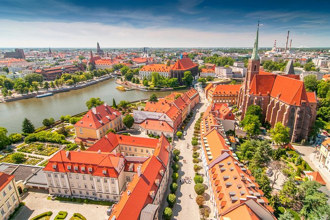 Wroclaw Old Town Guided Walking Tour - Key things to know before booking