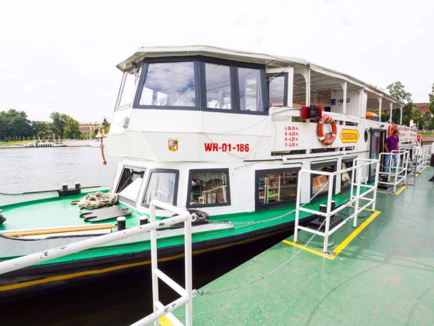 Wrocław: Short City Walk and Boat-Cruise - Who will get the most from this two-hour outing