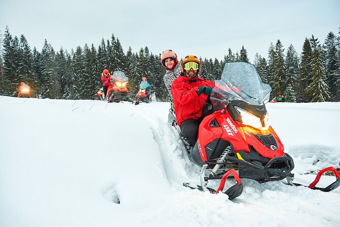 Zakopane: 3 hours Snowmobiles Guided Tour with bonfire and meal - Getting your snowmobile and safety briefing
