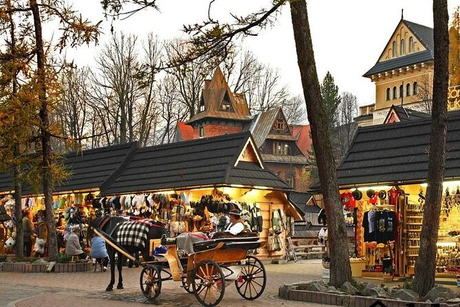 Zakopane Private Tour with Thermal Pools and Pickup from Krakow - A private route from Krakow to the Tatra foothills