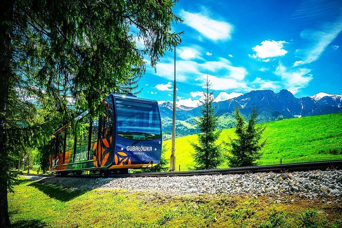 Zakopane Tour from Krakow – Highland Experience & Stunning Views - Arriving in Zakopane, Poland’s winter capital